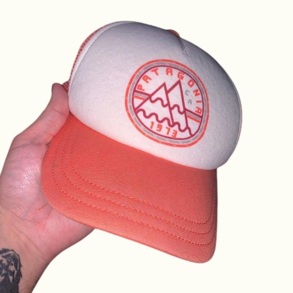 Womens Patagonia trucker hat - Picture 1 of 3